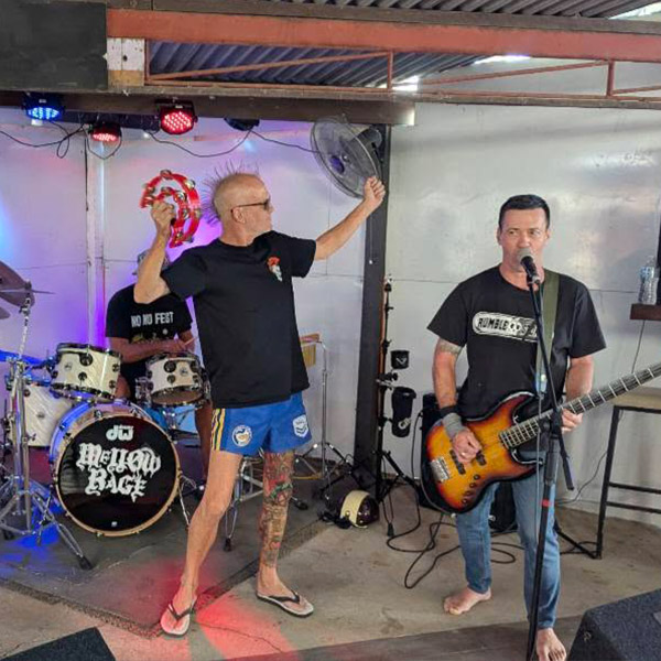 Live music at The Burrow, Ipswich